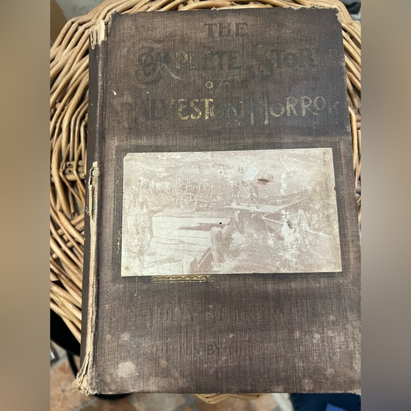 The complete story of the Galveston Horror. - Picture 9 of 12